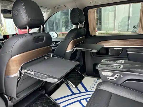 Mercedes-Benz V-Class 2022