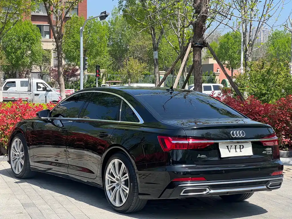 Audi A6L 2022 — фото 6