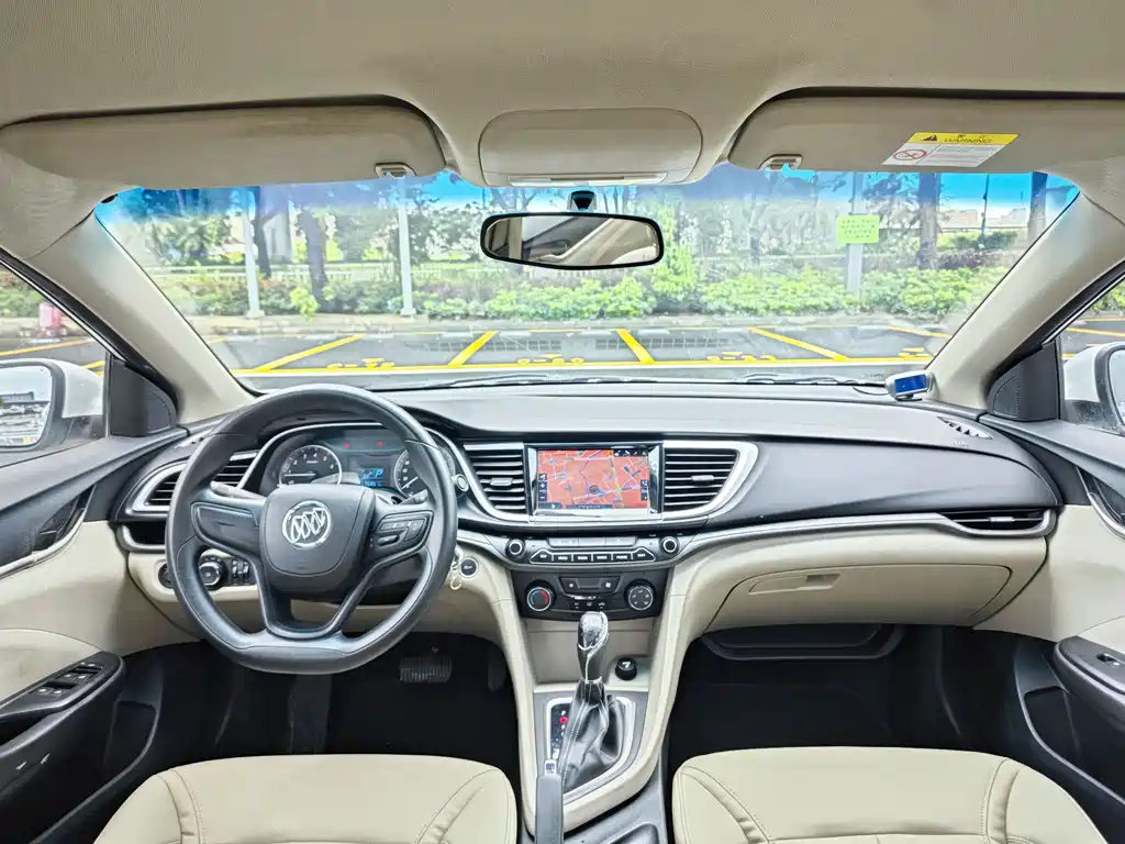 Buick Excelle 2016 — фото 11