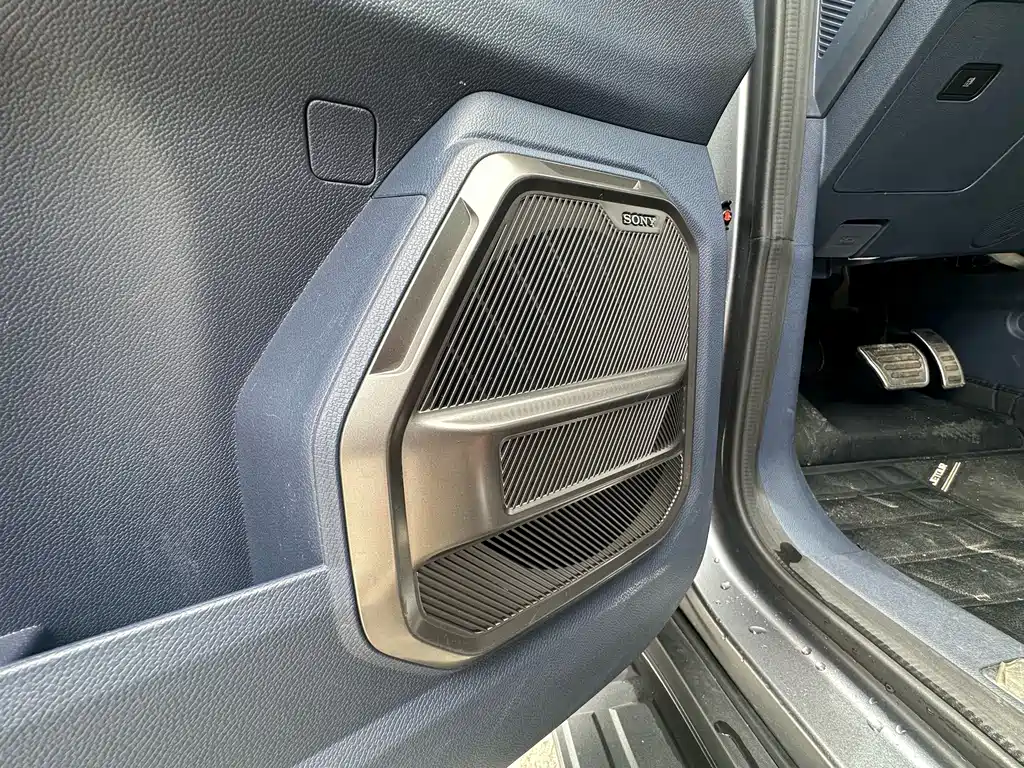 Jetour Traveller C-DM 2025 — фото 17