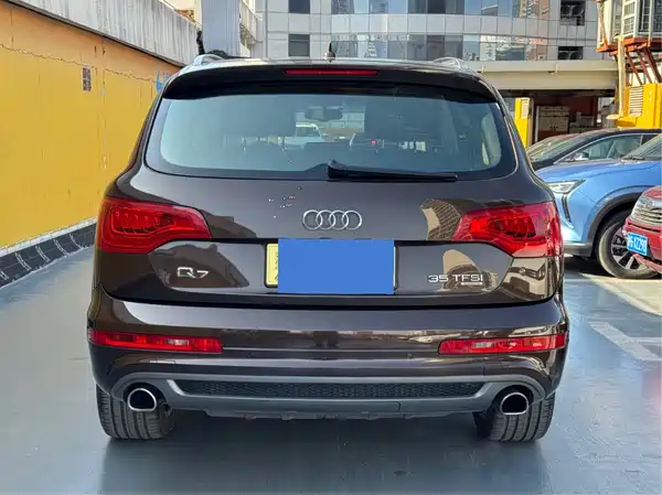 Audi Q7 2014