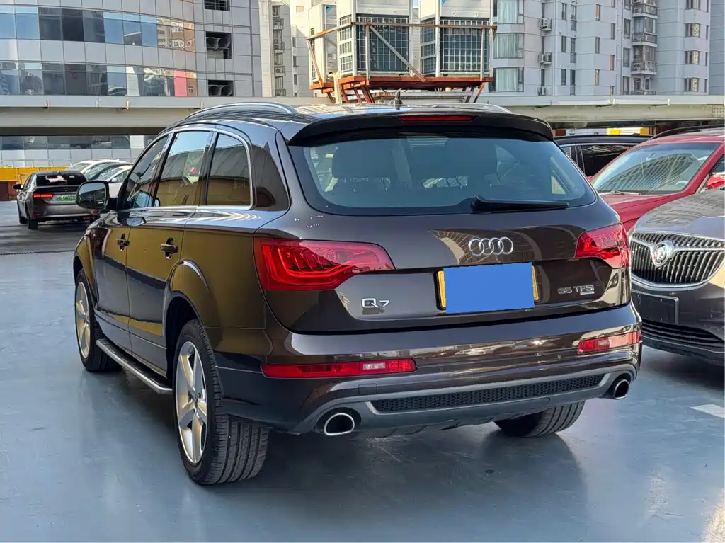Audi Q7 2015 — фото 3