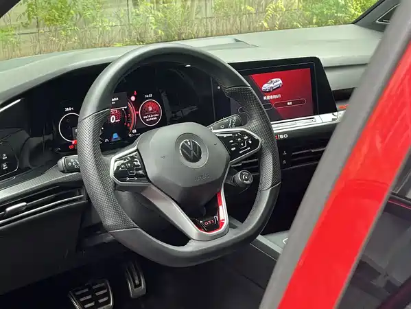 Volkswagen Golf GTI 2022
