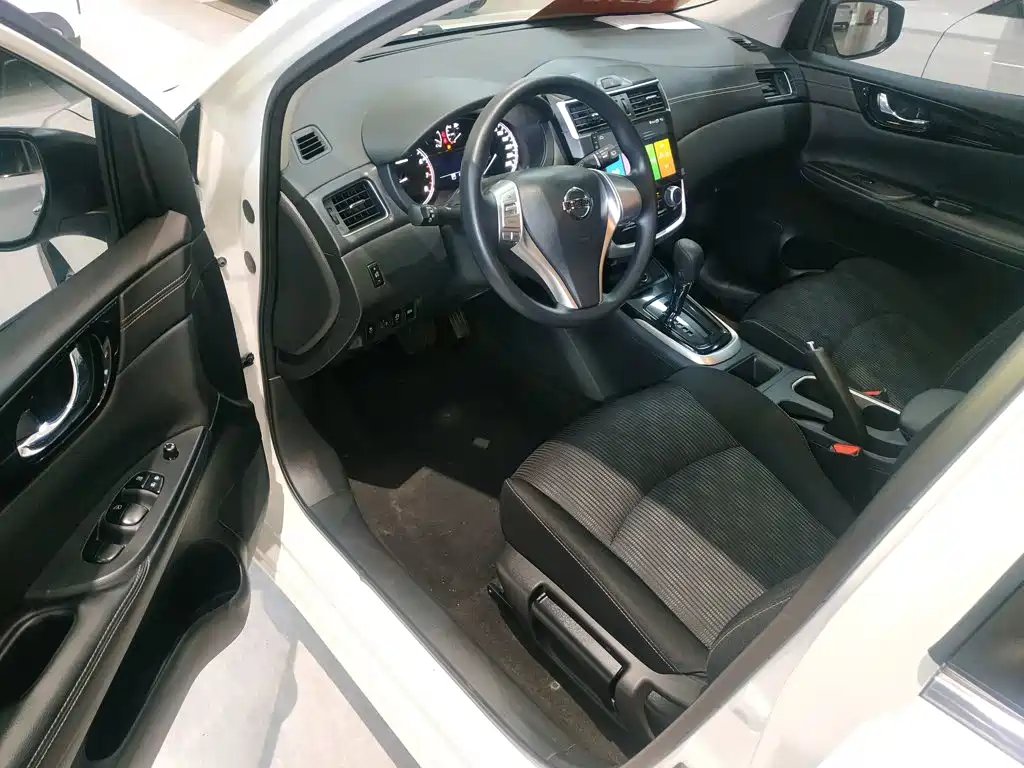 Nissan Tiida 2023 — фото 16