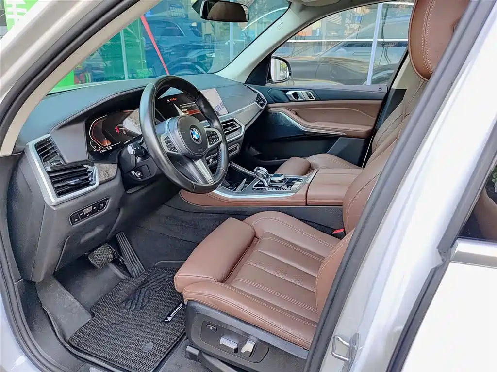 BMW X5 2021