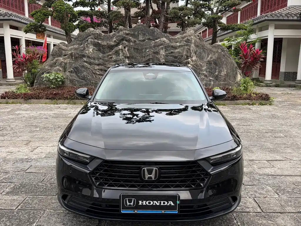 Honda Accord 2023 — фото 2