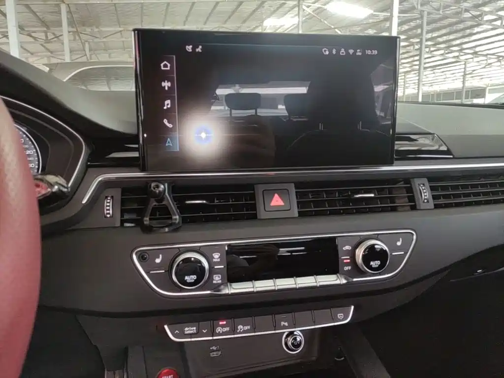 Audi A4L 2025