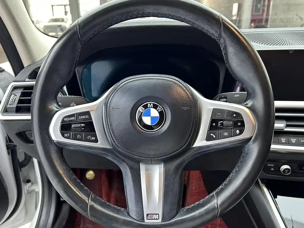 BMW 3 Series 2022 — фото 9