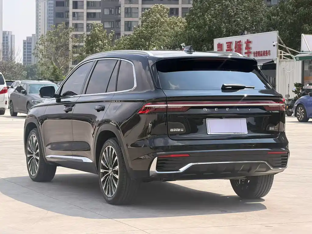 Geely Xingyue L 2024 — фото 8