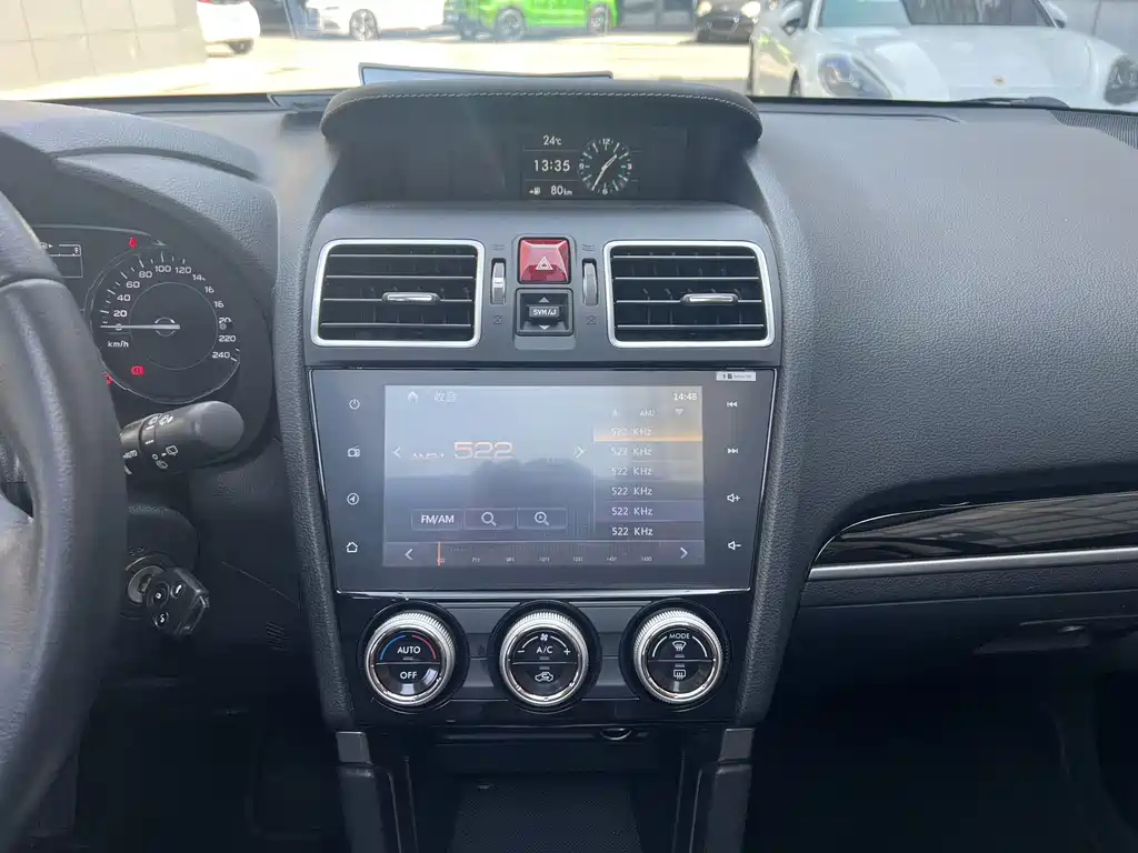 Subaru Forester 2018 — фото 14