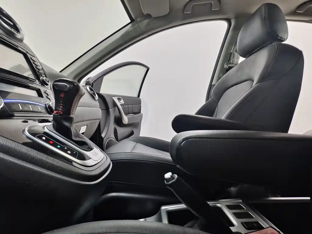 Haval H6 2016 — фото 12