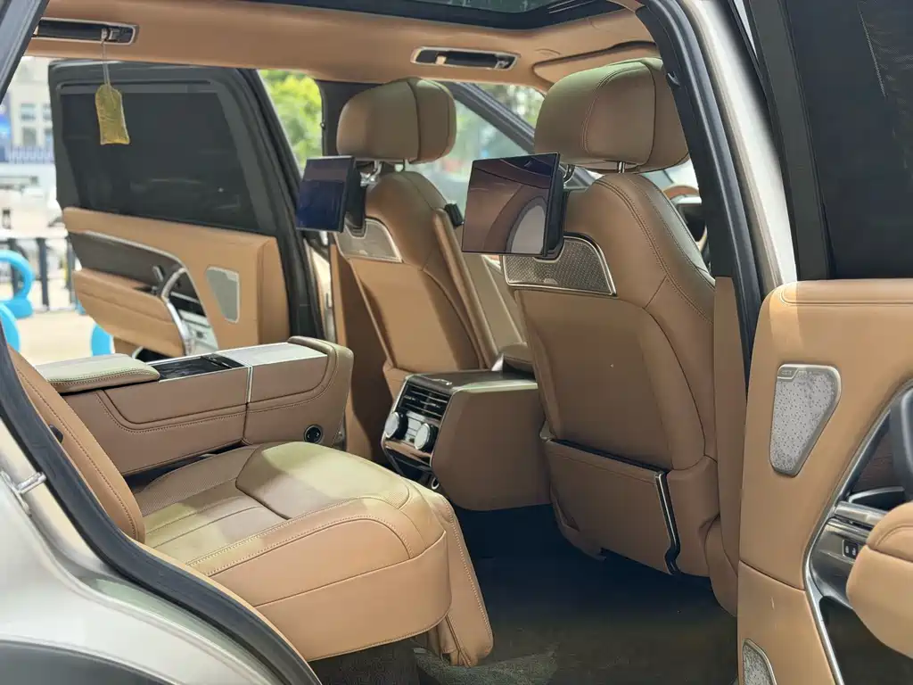 Land Rover Range Rover 2022 — фото 15
