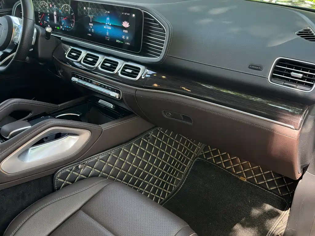 Mercedes-Benz GLS 2022 — фото 12