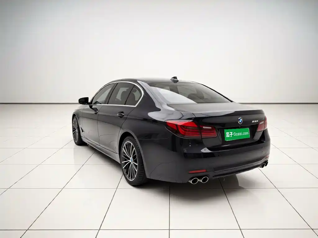 BMW 5 Series 2022