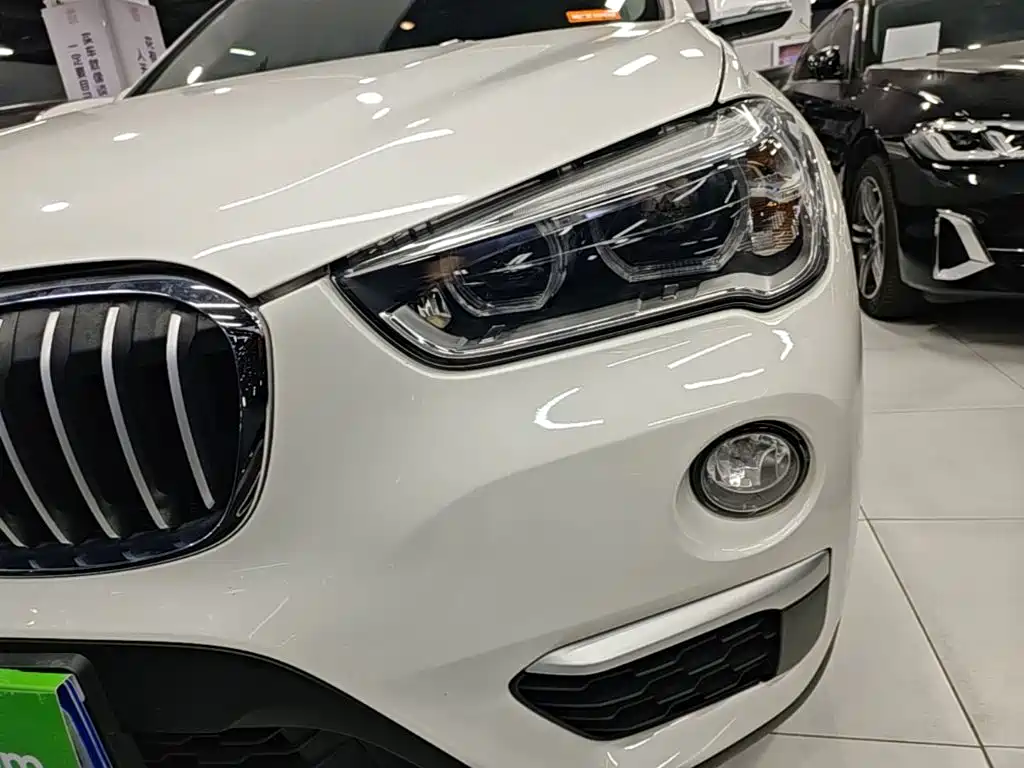 BMW X1 2018 — фото 24