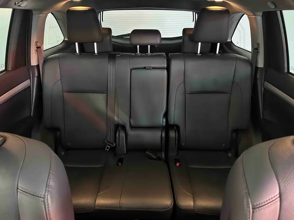 Toyota Highlander 2019 — фото 9