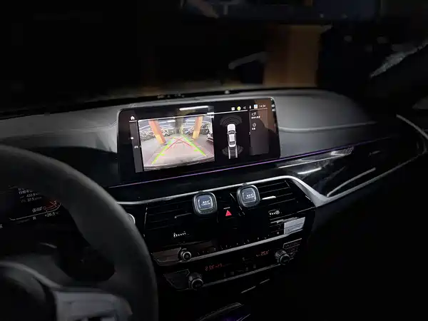BMW 5 Series 2023