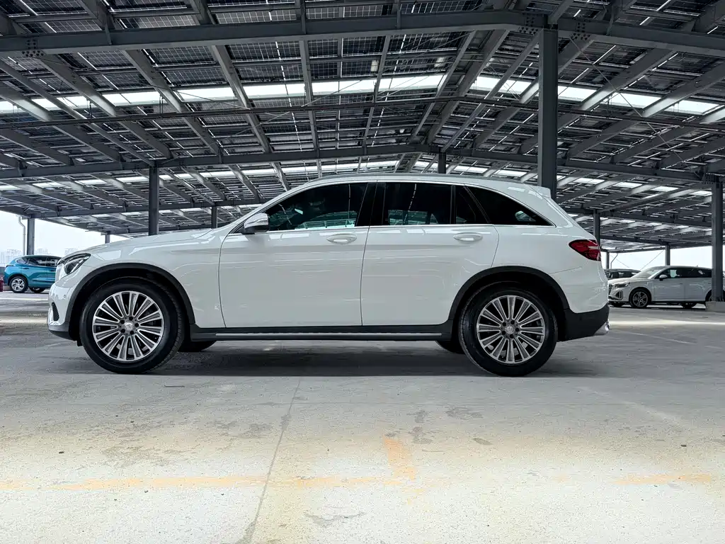 Mercedes-Benz GLC 2016 — фото 3