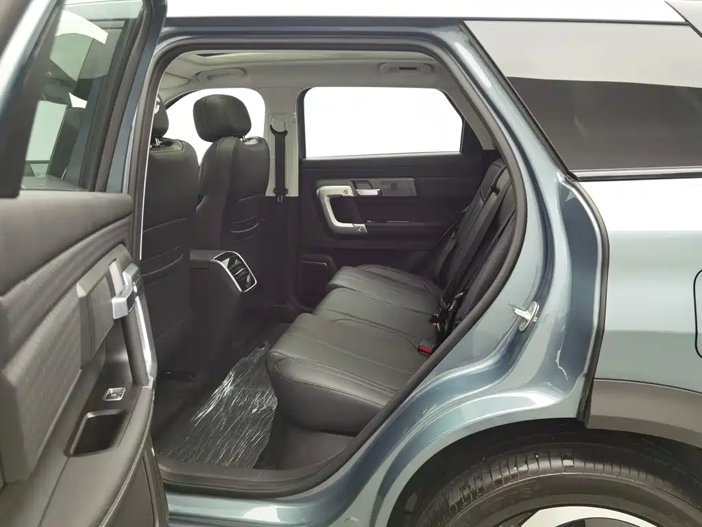 Chery Explore 06 C-DM 2025 — фото 15