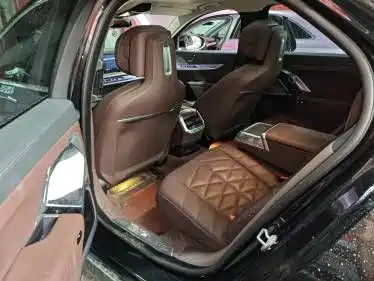 BMW 7 Series 2023