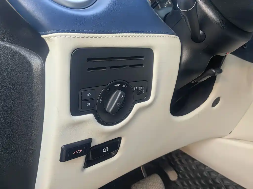 Mercedes-Benz Vito 2020 — фото 16