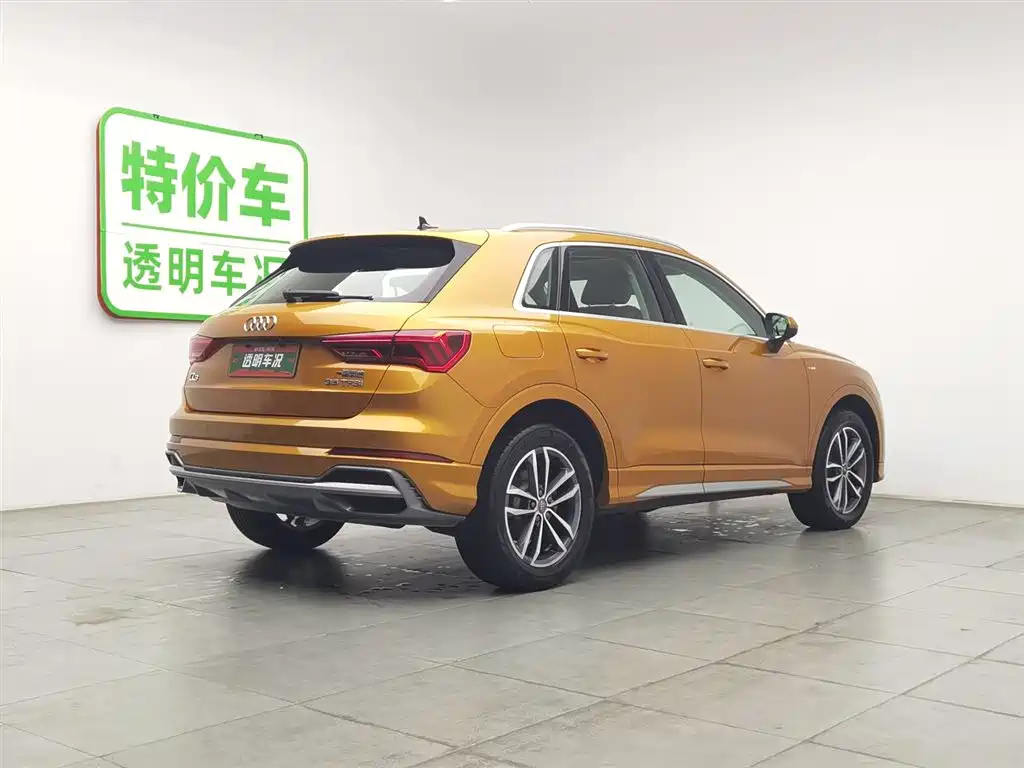 Audi Q3 2020 — фото 2