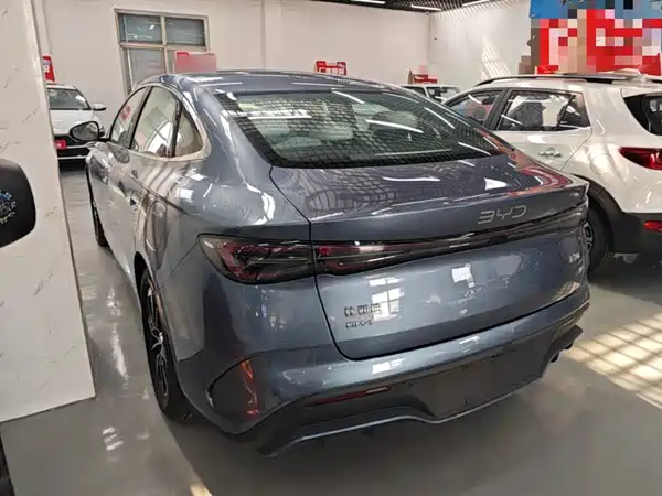 BYD Seal 06 2025
