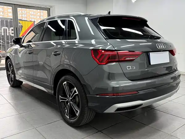 Audi Q3 2022
