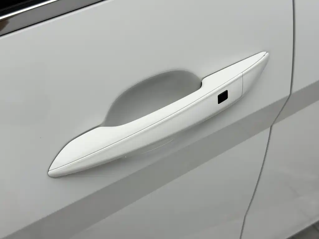 Hyundai Elantra 2022