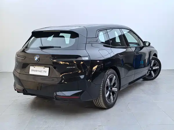 BMW iX 2023
