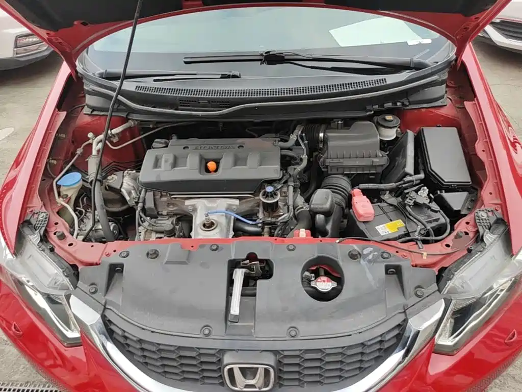 Honda Civic 2015 — фото 20