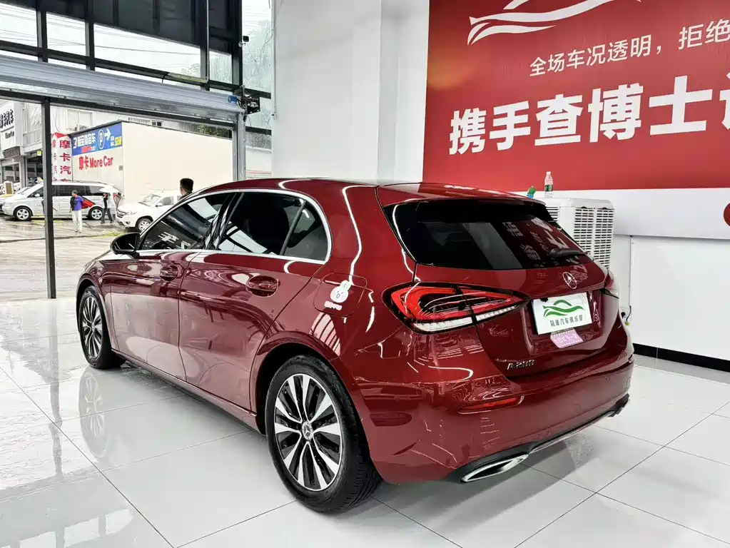 Mercedes-Benz A-Class 2022 — фото 16