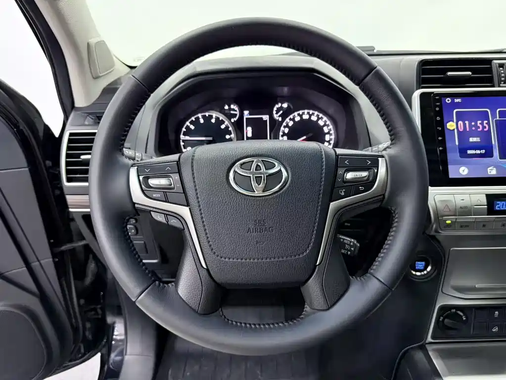 Toyota Prado 2020 — фото 18
