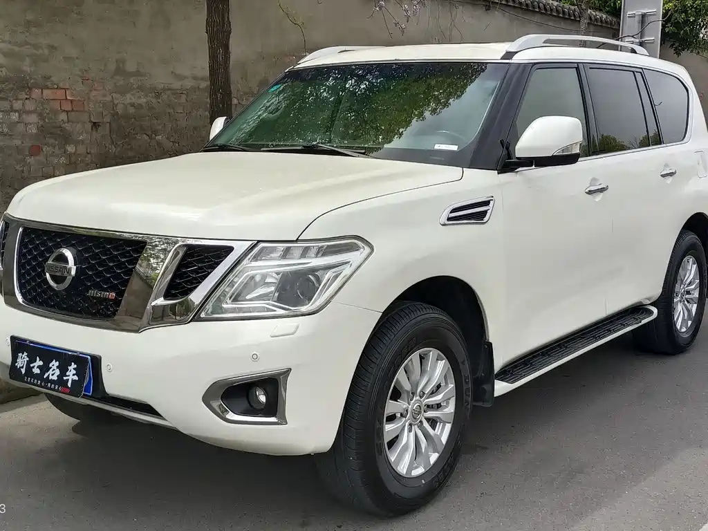 Nissan Patrol 2017 — фото 1
