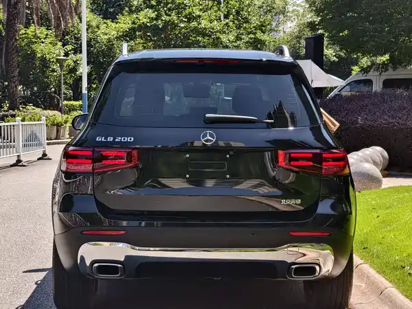 Mercedes-Benz GLB 2024