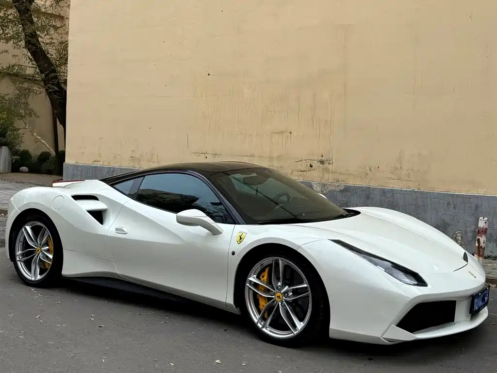 Ferrari 488 2016 — фото 3