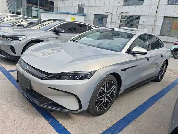BYD Han 2025