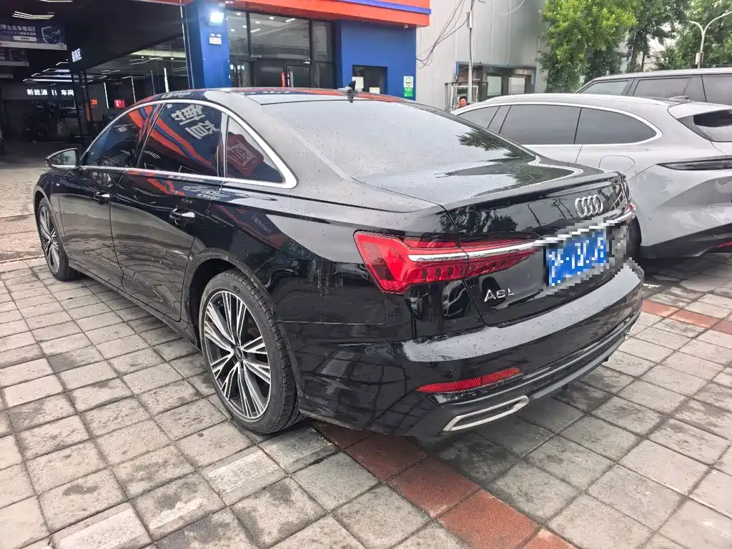 Audi A6L 2022 — фото 3