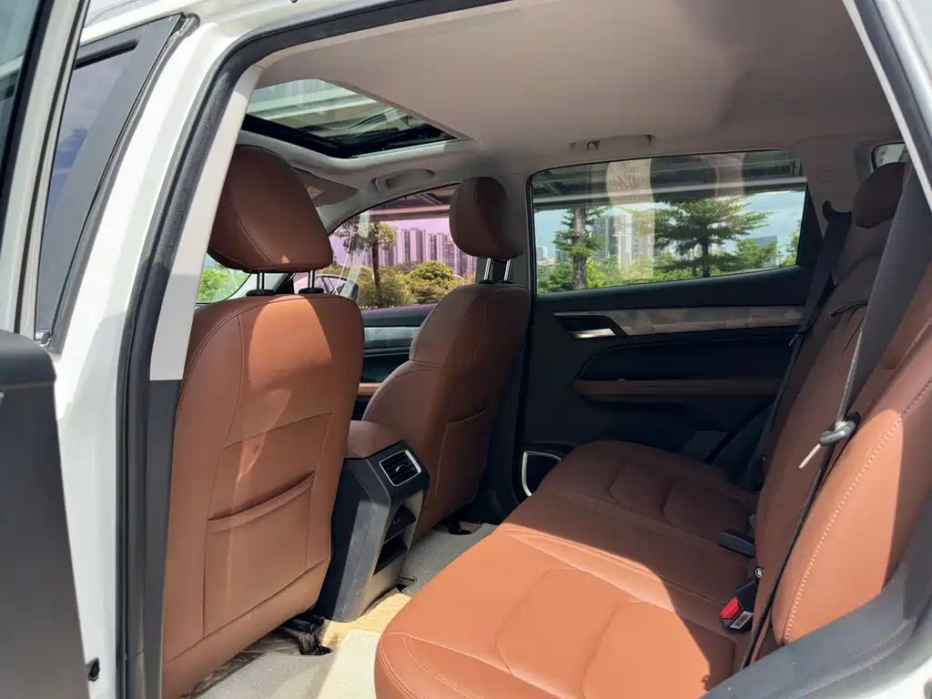 Geely Vision X6 2022 — фото 10