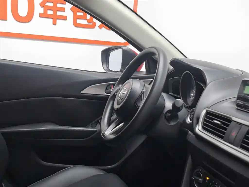 Mazda 3 Axela 2019 — фото 22