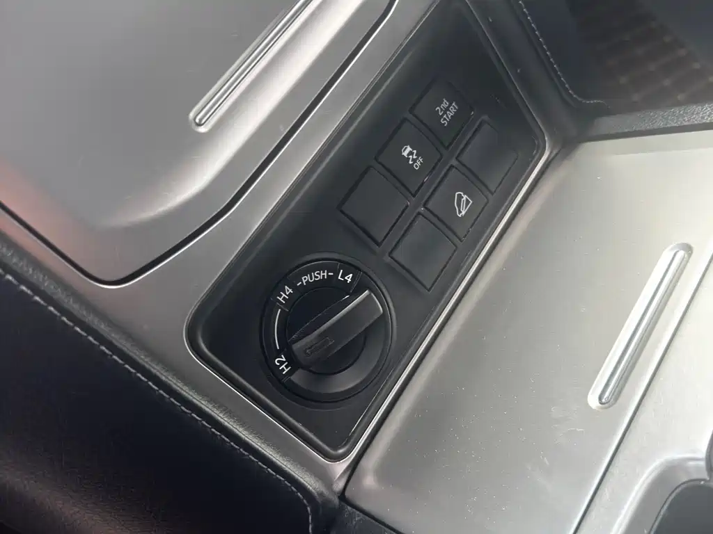 Toyota Prado 2020 — фото 14