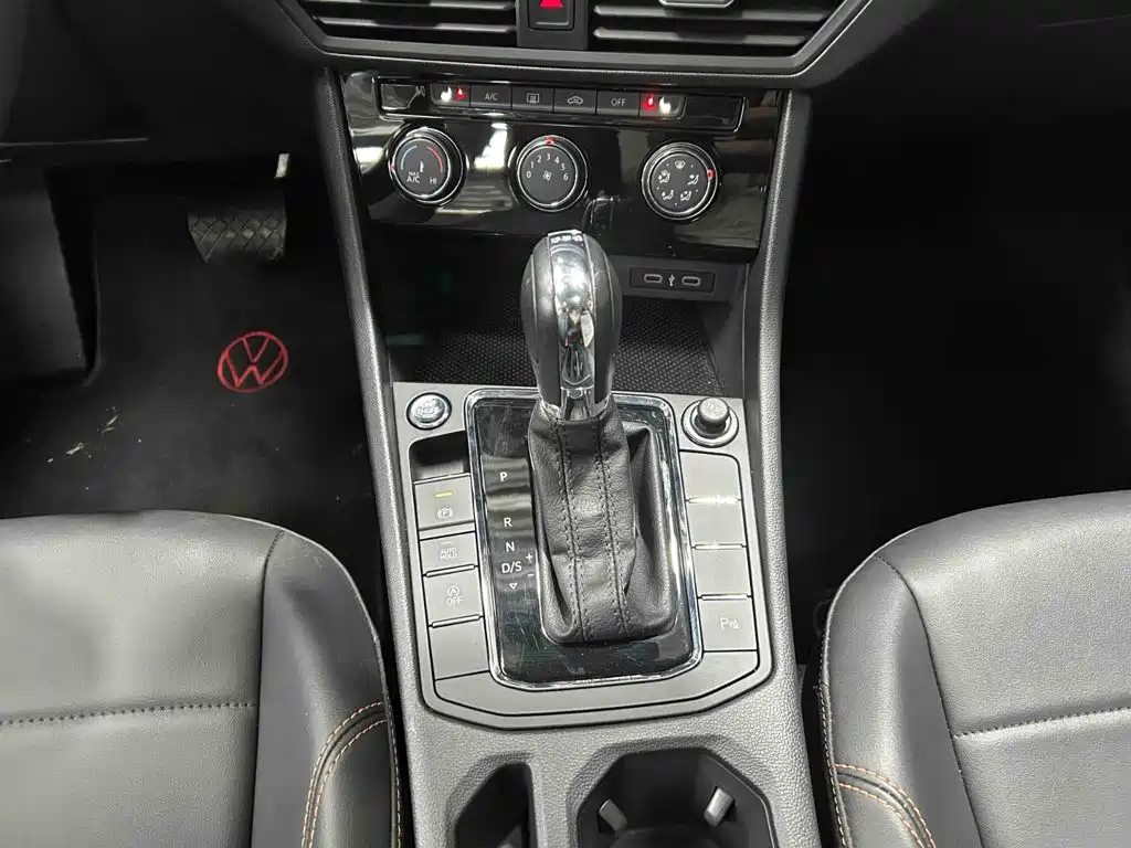 Volkswagen Bora 2022