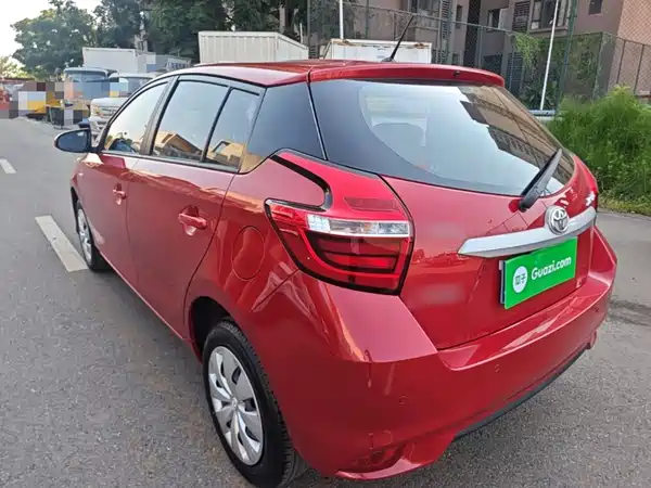 Toyota Yaris L 2019