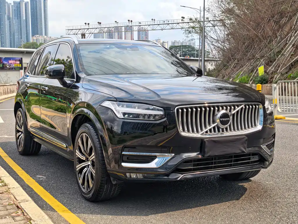 Volvo XC90 2021 — фото 3