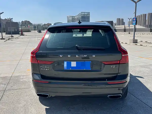 Volvo XC60 2019