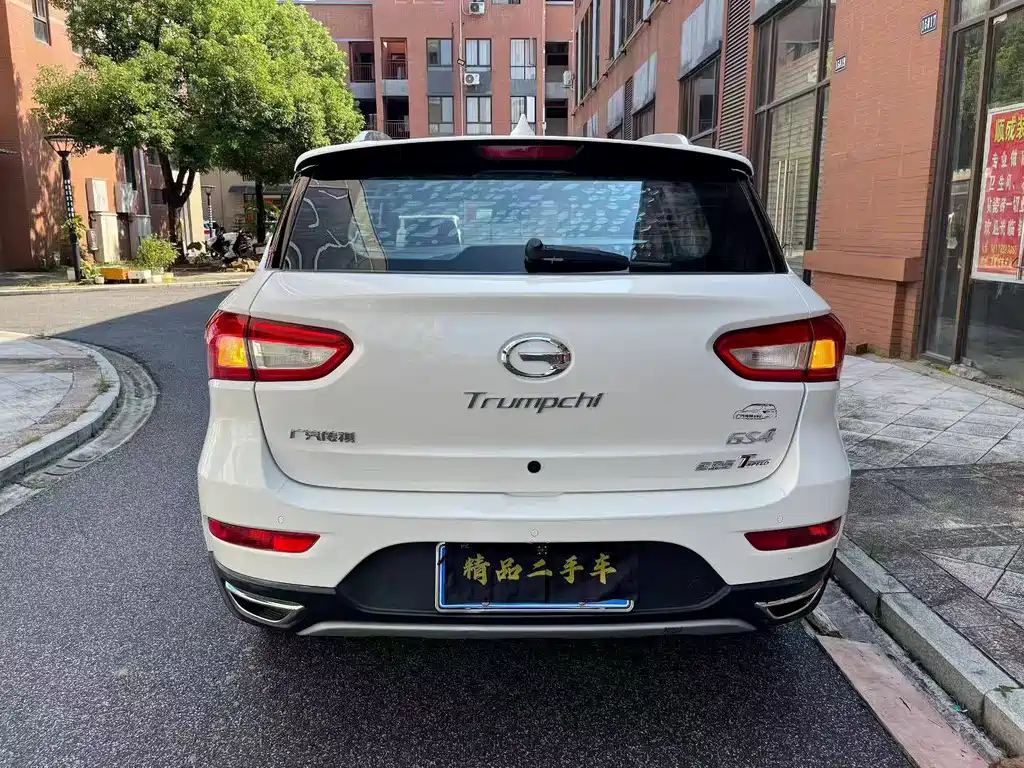 GAC Trumpchi GS4 2017 — фото 5