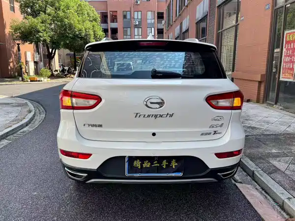 GAC Trumpchi GS4 2017