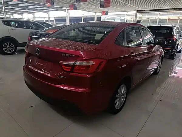 Changan Yuexiang V7 2015