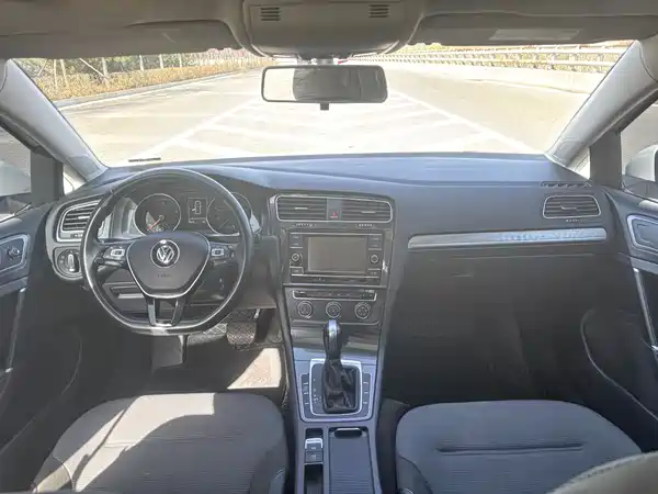 Volkswagen Golf 2018