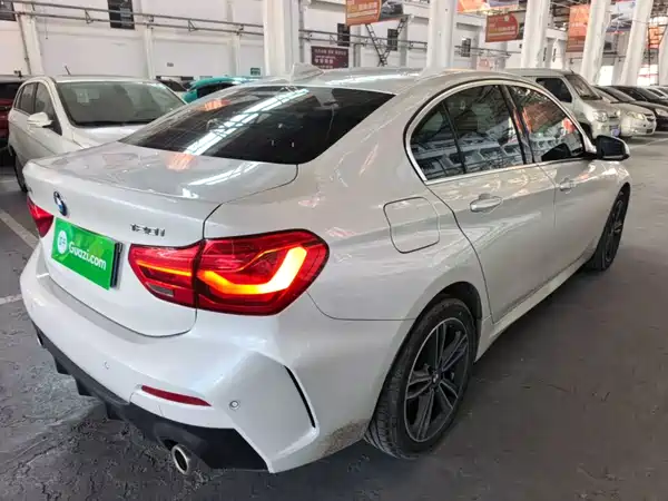 BMW 1 Series 2023